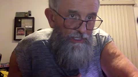 nightmoves1970 online show from October 2, 2:48 am