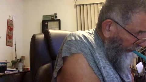 nightmoves1970 online show from October 14, 3:46 am