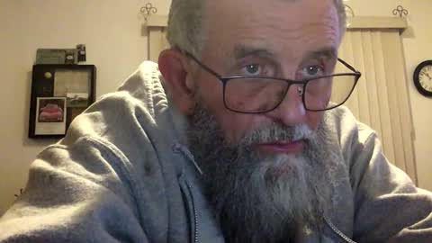 nightmoves1970 online show from November 4, 3:51 am