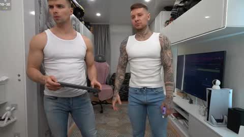 Nik online show from February 15, 2:14 pm