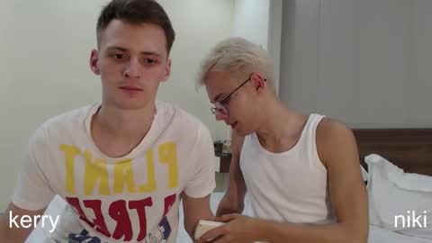 nikikerry_cum_ online show from December 1, 11:57 am