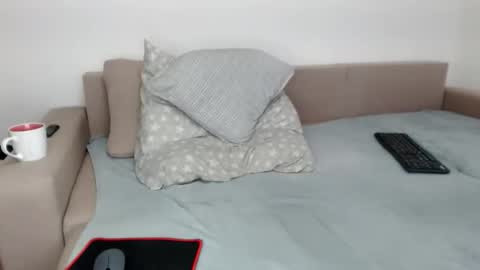 Nick online show from November 17, 9:23 am