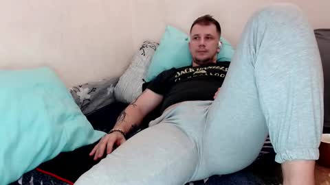 Nick online show from February 6, 7:56 am