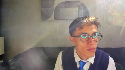 NIko online show from December 13, 8:15 pm