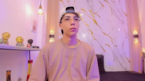    online show from April 7, 4:56 am