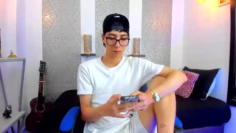    online show from March 6, 4:08 am