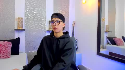    online show from January 22, 4:34 am