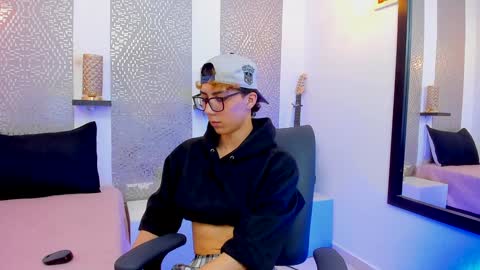    online show from December 27, 5:20 am