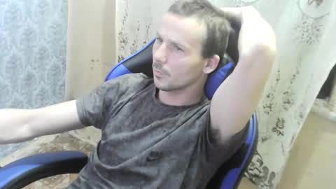 nikolos22 online show from November 28, 7:38 pm