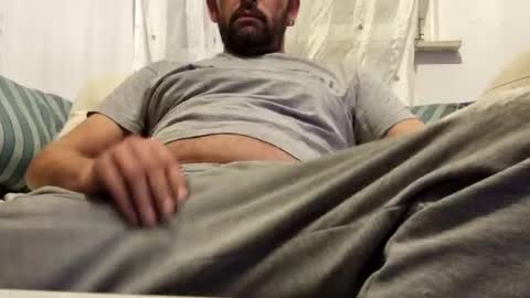 Niks online show from December 3, 10:29 pm