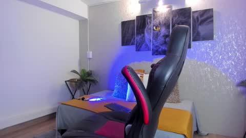 Nils online show from September 14, 5:53 am