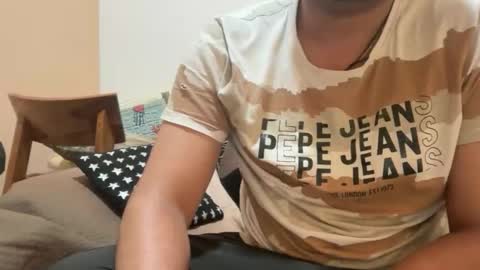 nishantsaraswat268 online show from March 8, 2:04 am