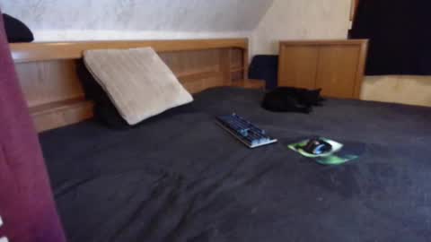 nixan85 online show from October 4, 10:36 pm