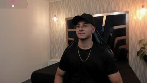 Noah online show from April 10, 5:20 pm