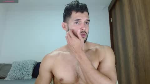 Noah online show from October 21, 3:37 pm