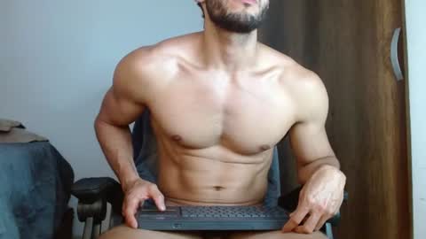 Noah online show from June 20, 4:34 pm