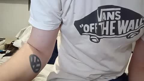 Noah Wesley online show from February 12, 4:23 am