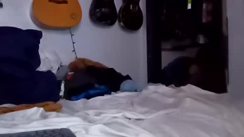 Noah Wesley online show from October 2, 9:57 am