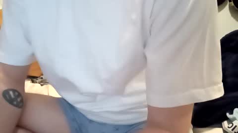 Noah Wesley online show from September 30, 2:51 am