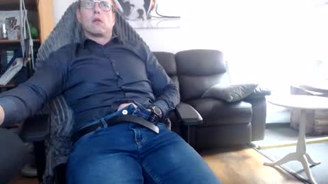 nursefan online show from October 17, 11:25 am