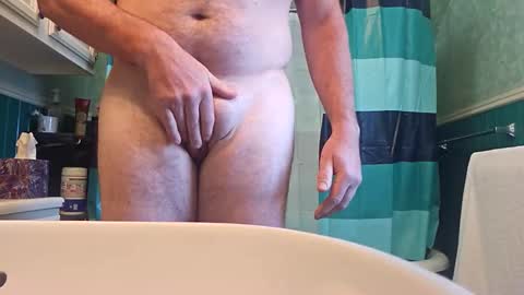 nuttnspecial45 online show from October 28, 7:27 pm