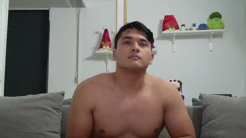 Snapshot of octavio_quinn chatting on December 18, 5:21 pm OCTAVIO QUINN online show from December 18, 5:21 pm