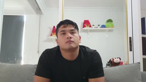 Snapshot of octavio_quinn chatting on December 14, 10:45 am OCTAVIO QUINN online show from December 14, 10:45 am