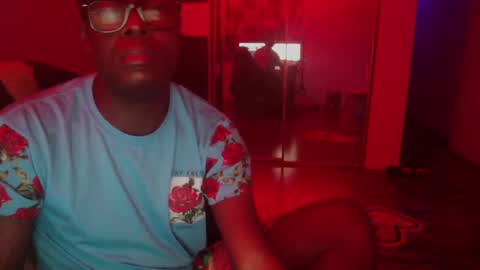 Money online show from December 15, 1:54 pm