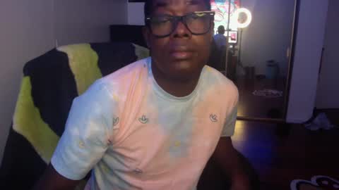 Money online show from December 5, 6:56 pm