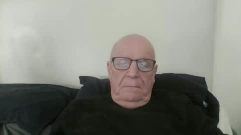 oggi95 online show from November 21, 12:04 pm