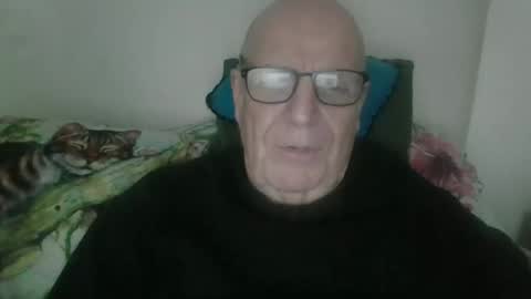 oggi95 online show from February 11, 4:56 pm