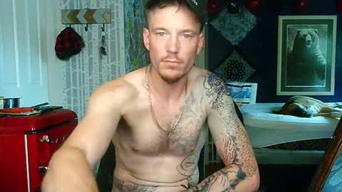 Snapshot of oh_you_know69 chatting on October 1, 12:58 am who dares toss me some tips lets have fun online show from October 1, 12:58 am