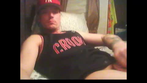 Snapshot of oh_you_know69 chatting on February 22, 7:23 am who dares toss me some tips lets have fun online show from February 22, 7:23 am