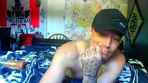 Snapshot of oh_you_know69 chatting on September 21, 11:38 pm who dares toss me some tips lets have fun online show from September 21, 11:38 pm