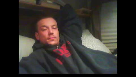 Snapshot of oh_you_know69 chatting on February 20, 8:06 am who dares toss me some tips lets have fun online show from February 20, 8:06 am