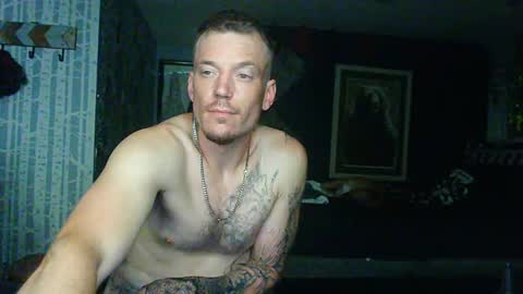 Snapshot of oh_you_know69 chatting on September 27, 10:57 am who dares toss me some tips lets have fun online show from September 27, 10:57 am