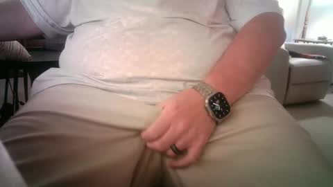 okiehard1 online show from October 6, 6:23 pm