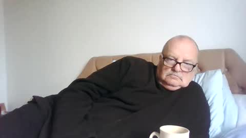 old_fkrr_ online show from October 3, 11:04 am