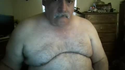 oldcockforyngladies online show from March 22, 11:37 am