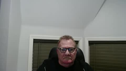 oldguybigd online show from March 5, 3:58 am