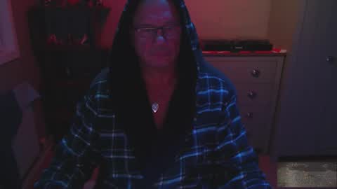 oldveteranuk online show from October 28, 5:43 am