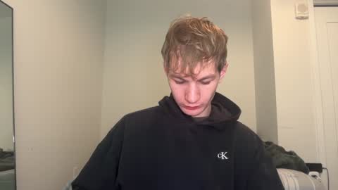 Snapshot of oliver_beck chatting on January 27, 7:03 pm Oliver Beck online show from January 27, 7:03 pm