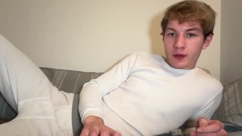 Snapshot of oliver_beck chatting on January 13, 1:45 am Oliver Beck online show from January 13, 1:45 am