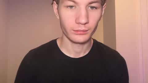 Snapshot of oliver_beck chatting on December 27, 7:46 pm Oliver Beck online show from December 27, 7:46 pm
