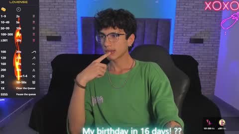 Oliver fast online show from January 30, 4:48 am