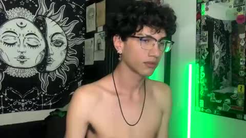 Oliver fast online show from October 3, 7:46 am