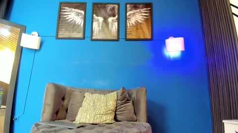 Snapshot of oliver_mr_ chatting on September 13, 7:48 pm oliver mr online show from September 13, 7:48 pm