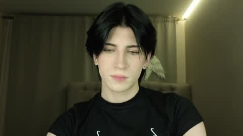 oliver online show from April 15, 7:36 pm