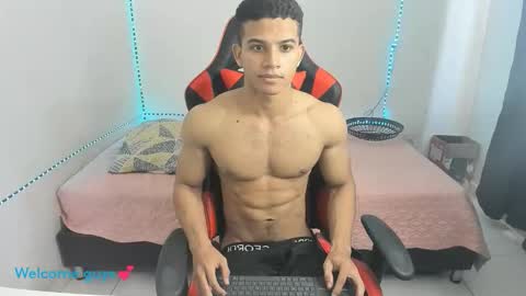 oliver thompsson online show from December 20, 3:08 pm