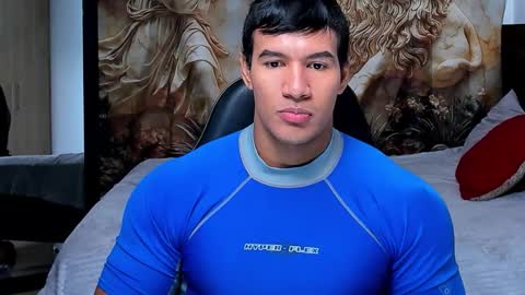 oliver_tommy online show from November 22, 11:10 am